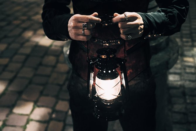 Mystery Tour at Charles Bridge and Prague Castle: Alchemy & Magic - Key points to know before booking