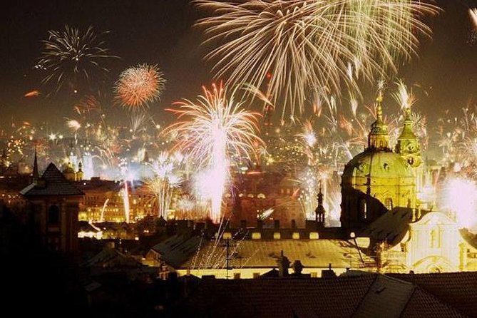 New Year's Eve Pub Crawl in Prague, end at KarLovy Lazne - What the New Year’s Eve pub crawl is really like