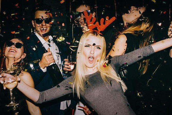 New Year's Eve Pub Crawl in Prague, end at KarLovy Lazne - Chapeau Rouge and the one-hour drink window