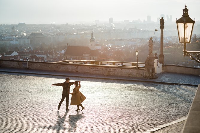 Photo Walking Tour in Prague - Prague Castle Areas and Weather That Changes the Mood