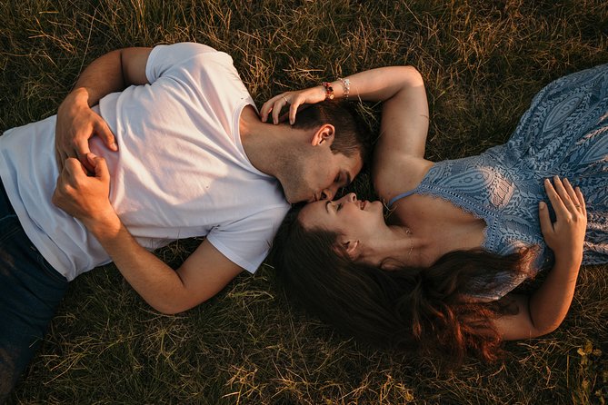 Photographer in Prague - Couple, engagement & portrait photoshoot - Practical details, cancellation, and weather