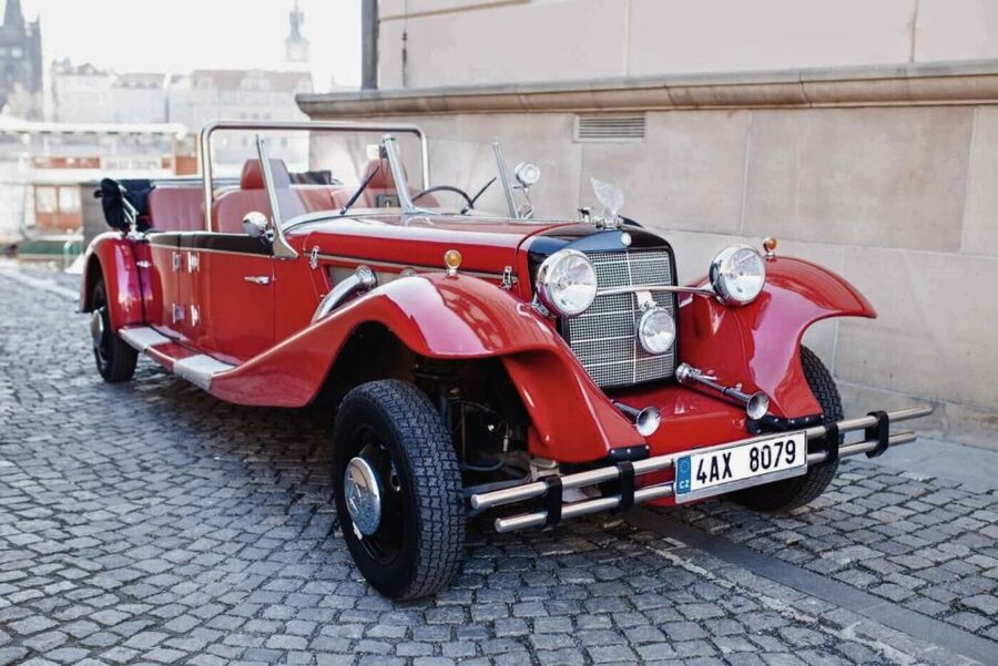 Prague: 1-Hour Private Tour in Vintage Car - Crossing toward Prague Castle