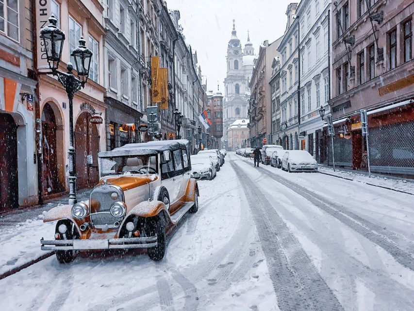 Prague: 1-Hour Vintage Car Tour - The one-hour limit and how to use it well
