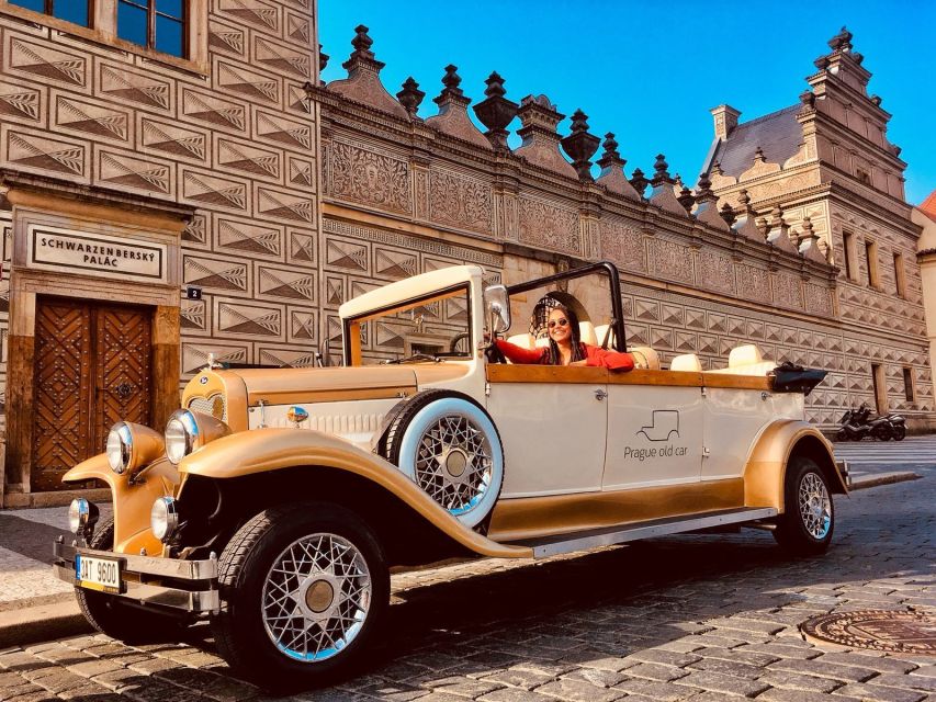 Prague: 1-Hour Vintage Car Tour - Dancing House and modern Prague