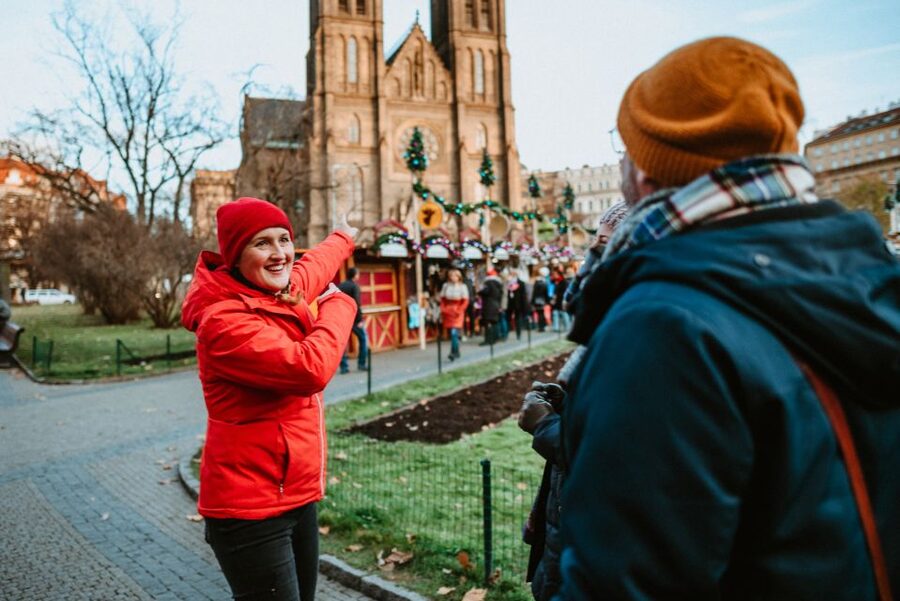 Prague: 2-3h Magical Christmas Markets Tour with Inclusions - A walking lesson in Czech Christmas customs