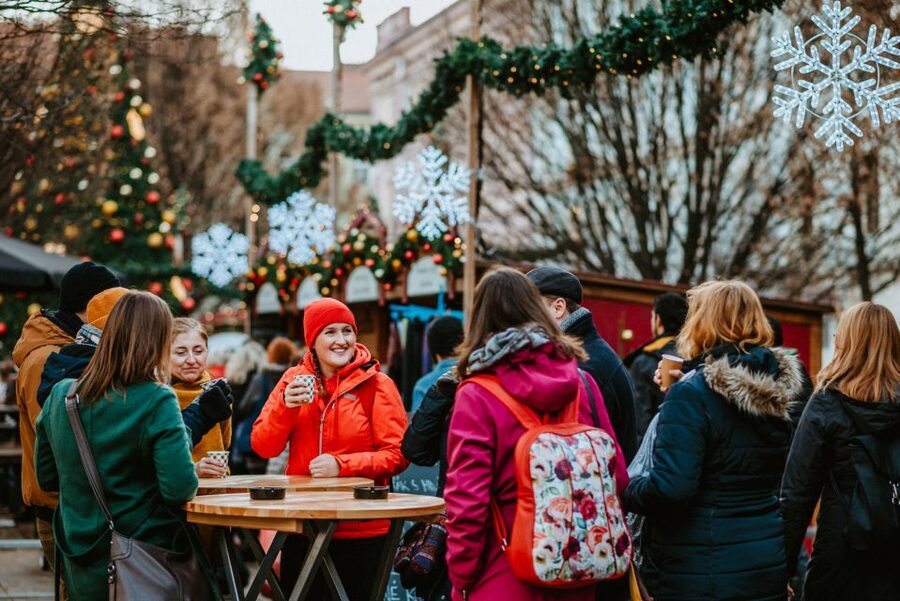 Prague: 2-3h Magical Christmas Markets Tour with Inclusions - How good is the $100 value?