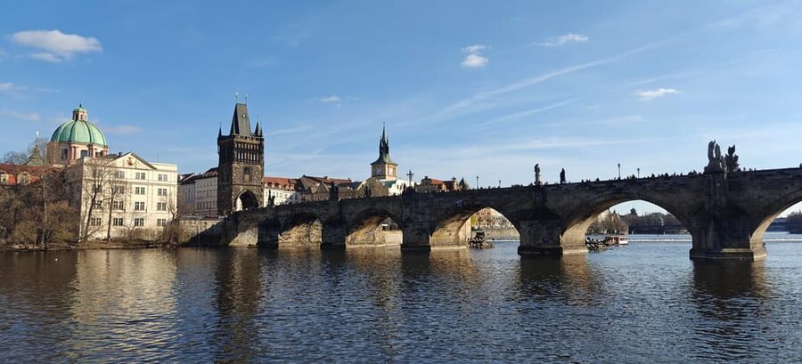 Prague: 2-Hour Historic Boat Cruise with Delicious Lunch - Who will enjoy the Maria Croon most?