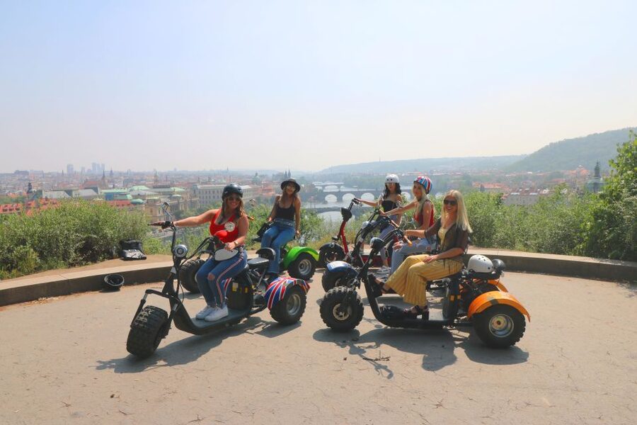 Prague: 2-Hour Trike Live Guided Tour of Old Town - What the two-hour ride feels like