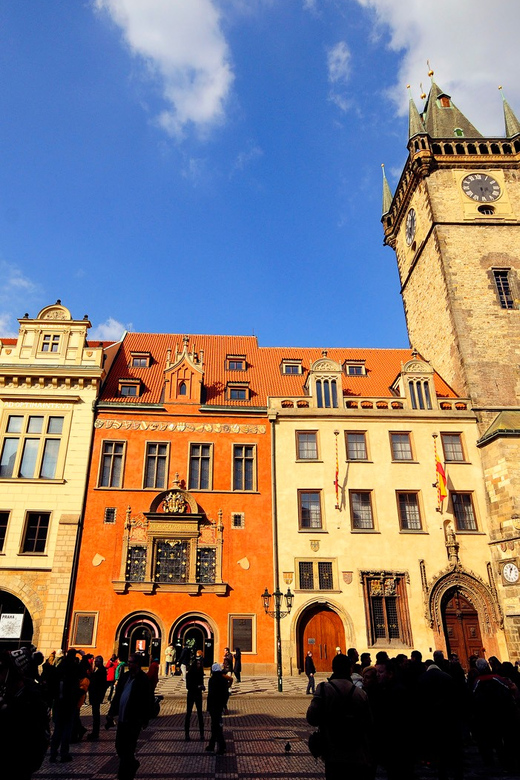 Prague: 2 hours city tour + 1 hour boat cruise - The one-hour Vltava cruise