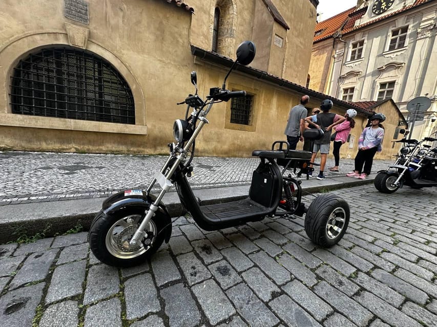 Prague: 2 hours FUN TRIKE tour in Prague with guide - Starting at Uhelný trh