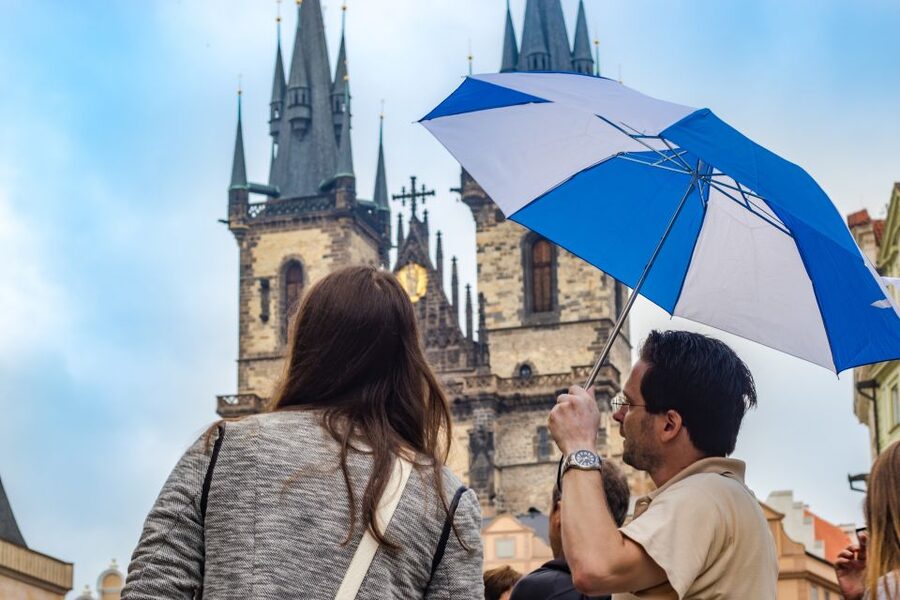 Prague: 3-Hour Walking Tour of Old Town & Prague Castle - Why this route works well on your first day