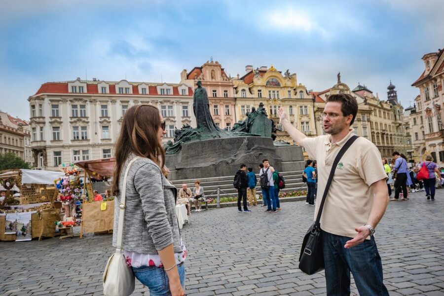 Prague: 3-Hour Walking Tour of Old Town & Prague Castle - Price, pace, and practical comfort