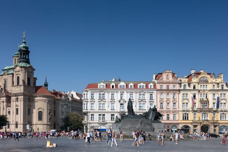 Prague: 4-Hour Segway and Scooter Tour with Lunch and Drinks - Weather, clothing, and riding comfort