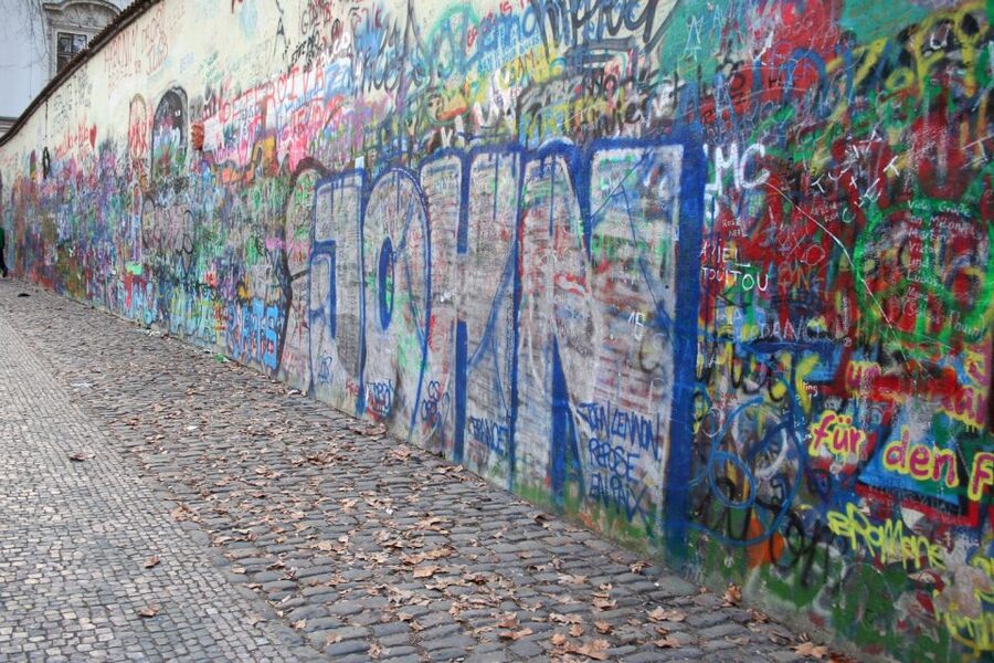 Prague: 4-Hour Segway and Scooter Tour with Lunch and Drinks - Price, equipment, and practical value