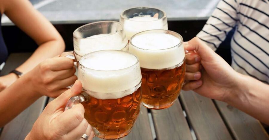 Prague: Afternoon Beer Cruise with Drinks Included - What the 45-minute Vltava cruise is really like