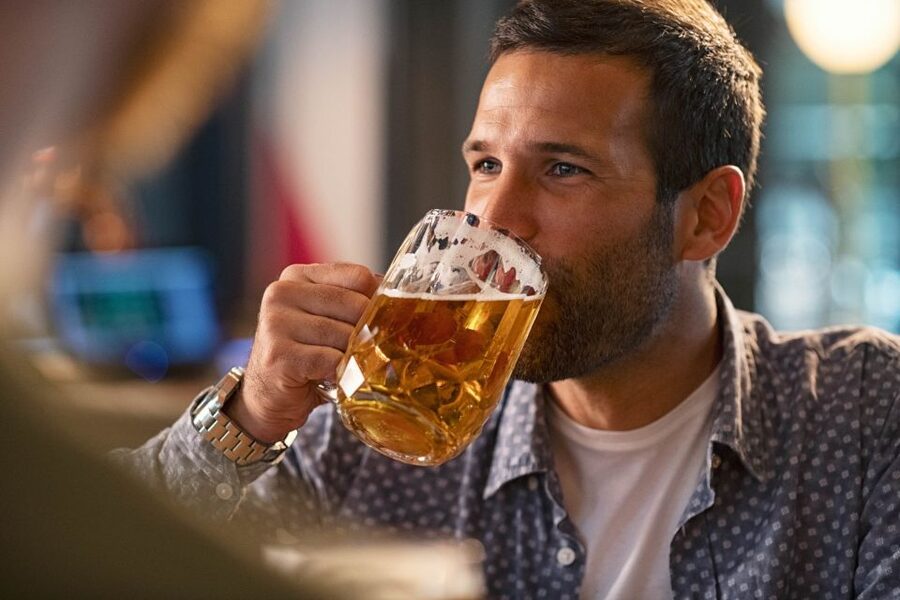 Prague: Afternoon Beer Cruise with Drinks Included - Finding Blaník at pier 12