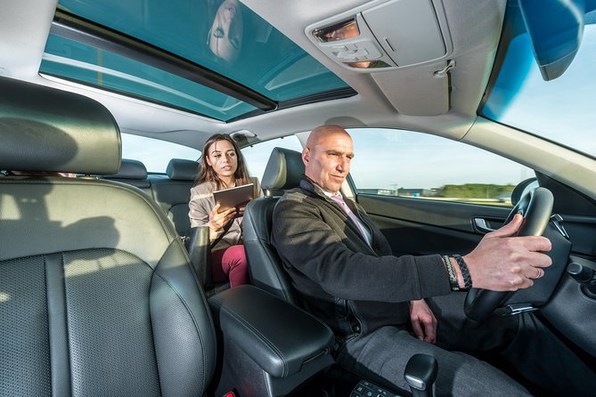 Prague Airport (PRG) Departure Transfer from Prague City - A direct route with no sightseeing stops
