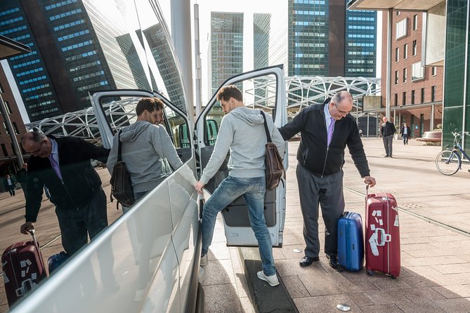 Prague Airport (PRG) Departure Transfer from Prague City - Early departures are where this service helps most