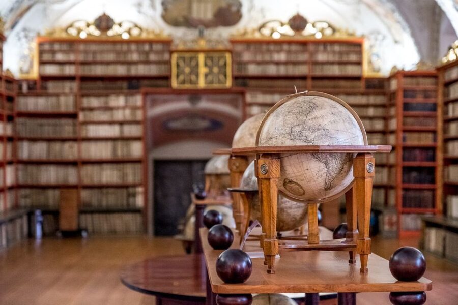 Prague Beer and Baroque: A Highbrow Brew Tour - Strahov Monastery and the Baroque library