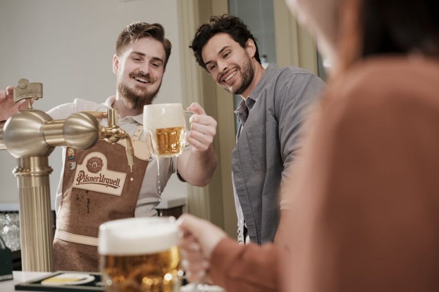Prague: Beer Pouring Class at Pilsner Urquell Experience - Booking and timing tips for Prague