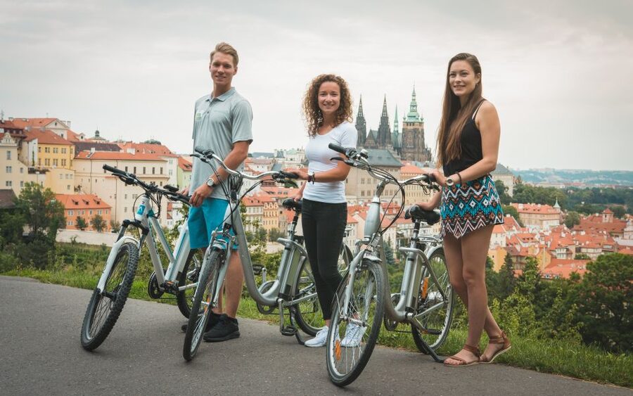Prague: Bike or E-Bike City Tour with A Local Guide - Who should book this Prague bike tour?