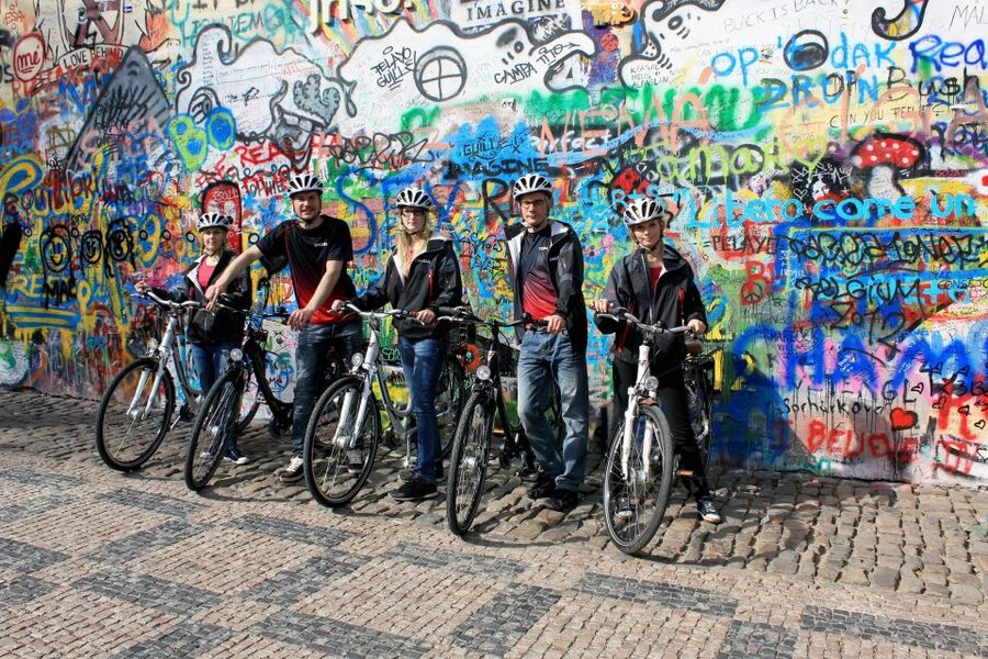Prague: Bike or E-Bike City Tour with A Local Guide - How much can you see in 90 minutes to three hours?