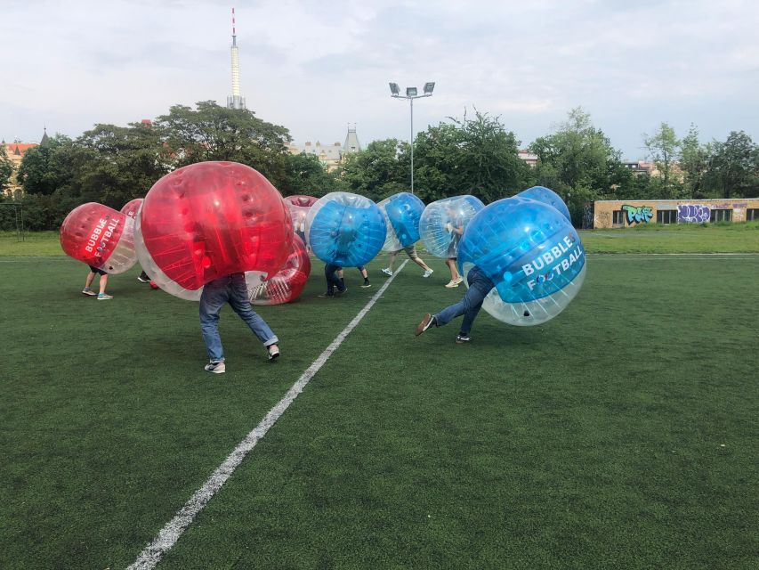 Prague: Bubbles football - Zorb Football in centrum - What bubble football in central Prague is really like