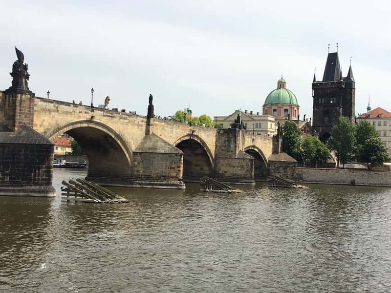 Prague: Bus and Boat Tour - The Vltava cruise and Prague’s best views