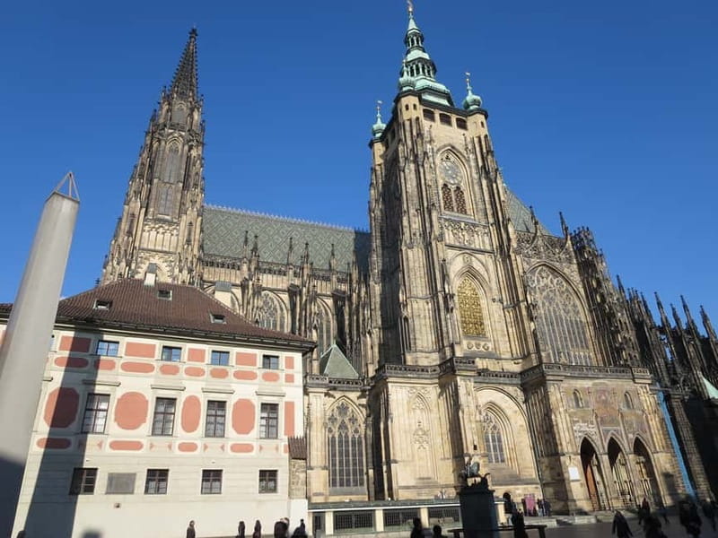Prague: Bus and Boat Tour - Old Town and New Town from the coach