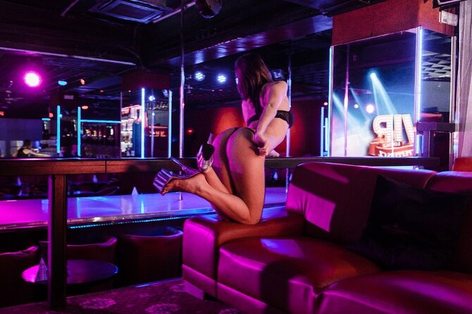 Prague by Night! - Shows, dancers, and the tone of the evening