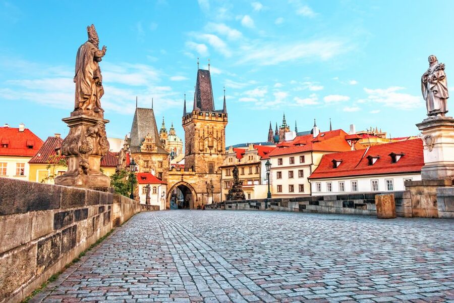 Prague Castle & Castle District: 2-Hour Guided Tour - Key points to know before booking
