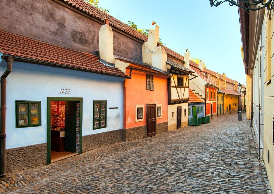 Prague: Castle Circuit Entry Tickets with Audio Guide - What the Prague Castle Circuit ticket actually covers