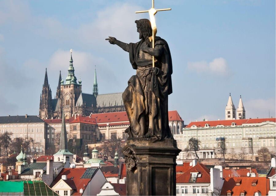 Prague: Castle Circuit Entry Tickets with Audio Guide - How to use the English phone audio guide