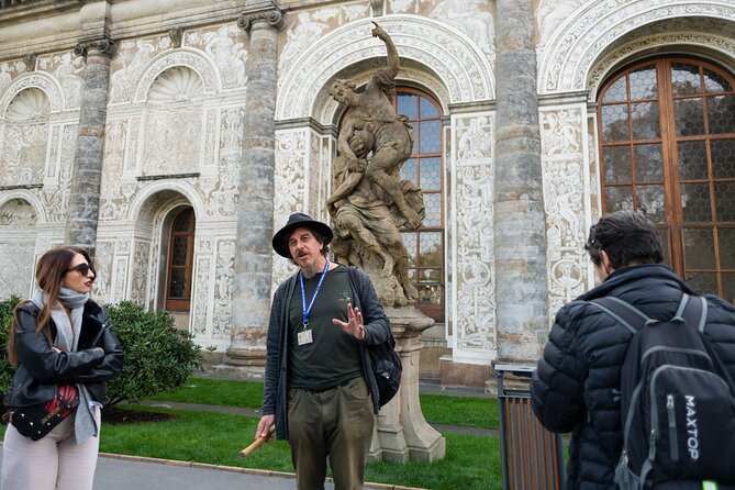 Prague: Castle Entry Ticket with Guide and River Cruise - Meeting in central Prague at 11:00 a.m.