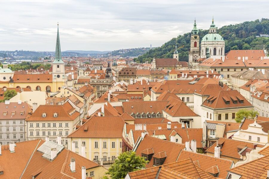 Prague: Castle Tour with Local Guide and Entry Ticket - Key points to know before you book