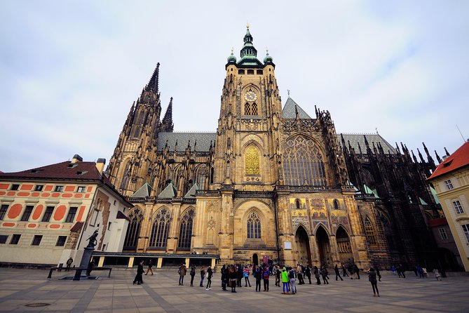 Prague Castle Walking Tour - Why Prague Castle deserves a full morning