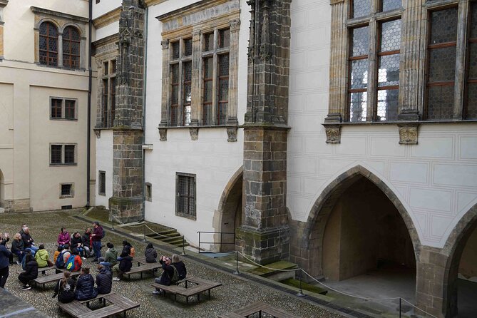 Prague Castle Walking Tour (Tip-based tour) - Why Prague Castle works well as a guided walk