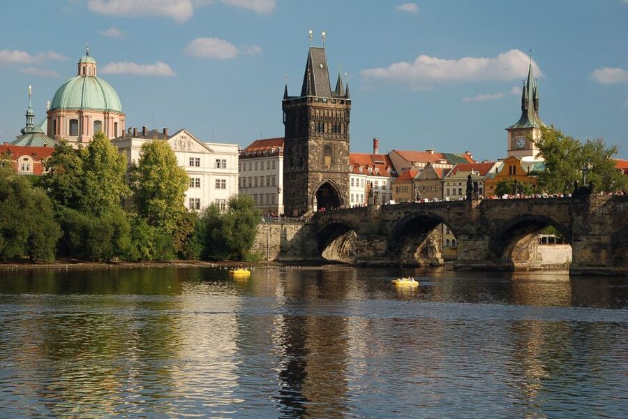 Prague: Charles Bridge Towers Combined Entry Ticket - Who should book the combined towers?