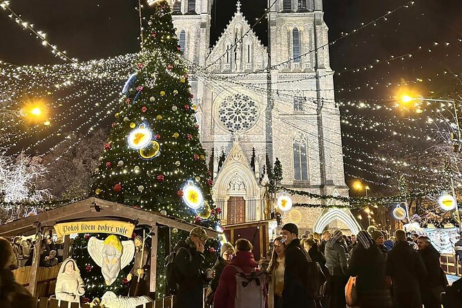 Prague Christmas Markets and Holiday Magic Walking Tour - Na Příkopě and the end of the walk