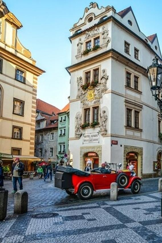 Prague: City Highlights Walking Tour - Josefov: Prague’s Jewish Quarter in a short visit