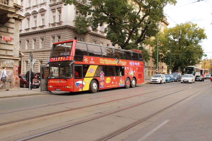 Prague: City Sightseeing HOHO Bus Tour & Optional Boat Tour - What this Prague bus tour is really good for