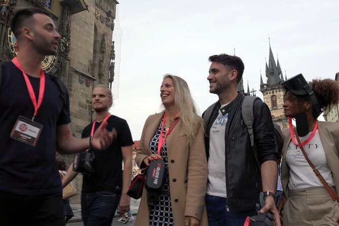 Prague City Tour with Virtual Reality - The old town hall and a darker chapter