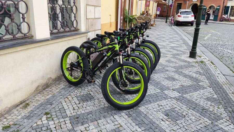 Prague: City Viewpoints Tour by Electric Fat Bike - Small streets and big river views