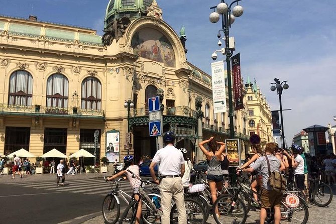 Prague: Classic City Bike Tour (small groups) - Key points to know before you book
