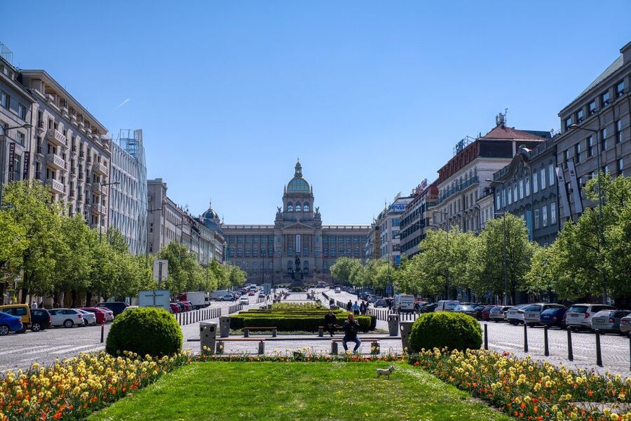 Prague Complete Tour in Spanish & Lunch, Tickets - Old Town sights, from the Astronomical Clock to the Powder Tower