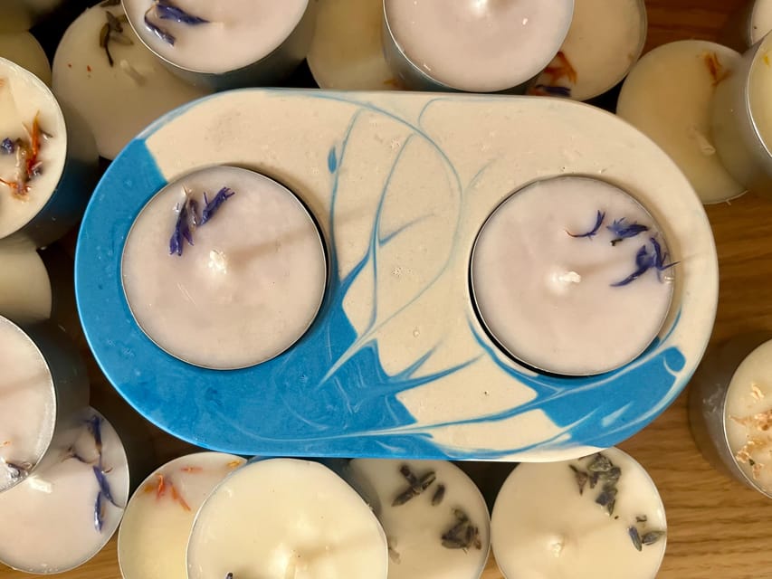 Prague: Craft your unique tea-candle holder set - Choosing a Jesmonite holder shape and color