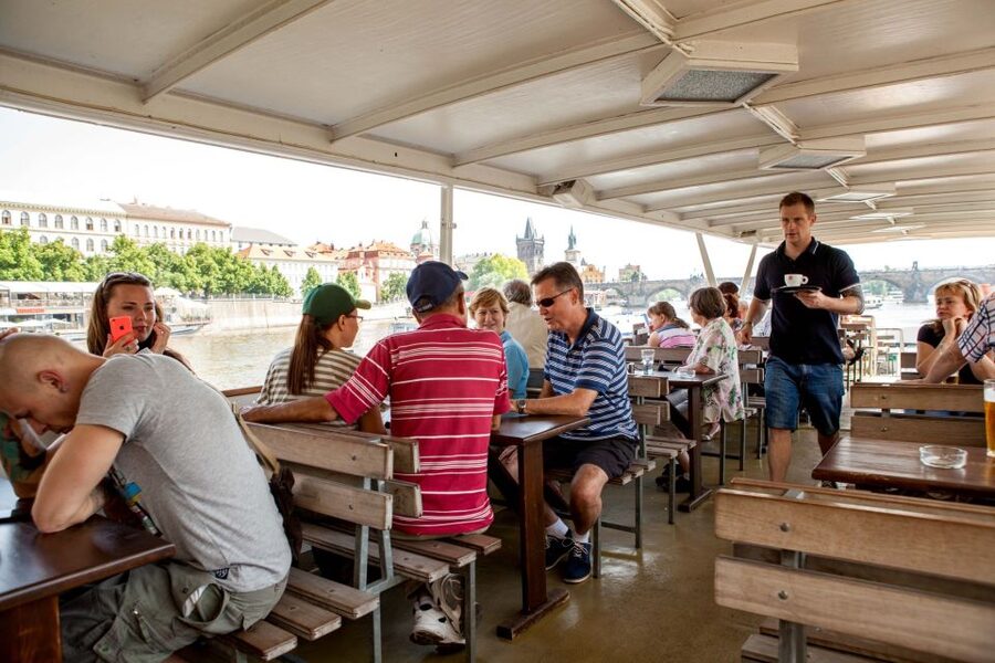 Prague Cruise: 1-Hour on the River Vltava - Who will get the most from this cruise