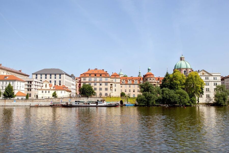 Prague Cruise: 1-Hour on the River Vltava - Practical advice before you go