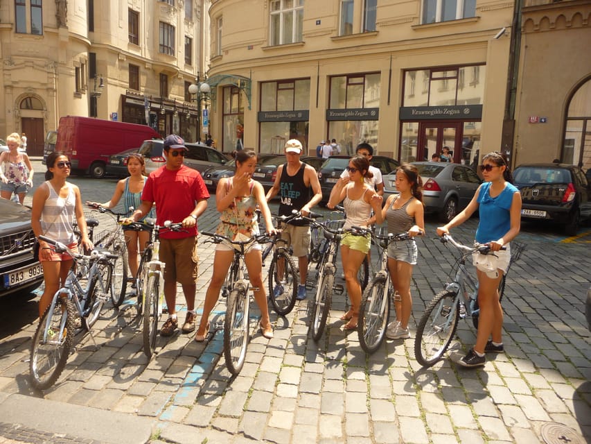 Prague E-Bike City Ride tour : 2hrs - Kampa Park and the Vltava riverfront