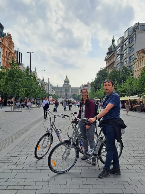 Prague E-Bike City Ride tour : 2hrs - Starting at Králodvorská 5 in Prague 1